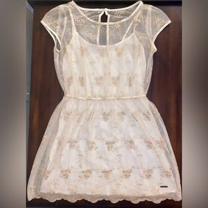 Abercrombie & Fitch off white lace mini dress